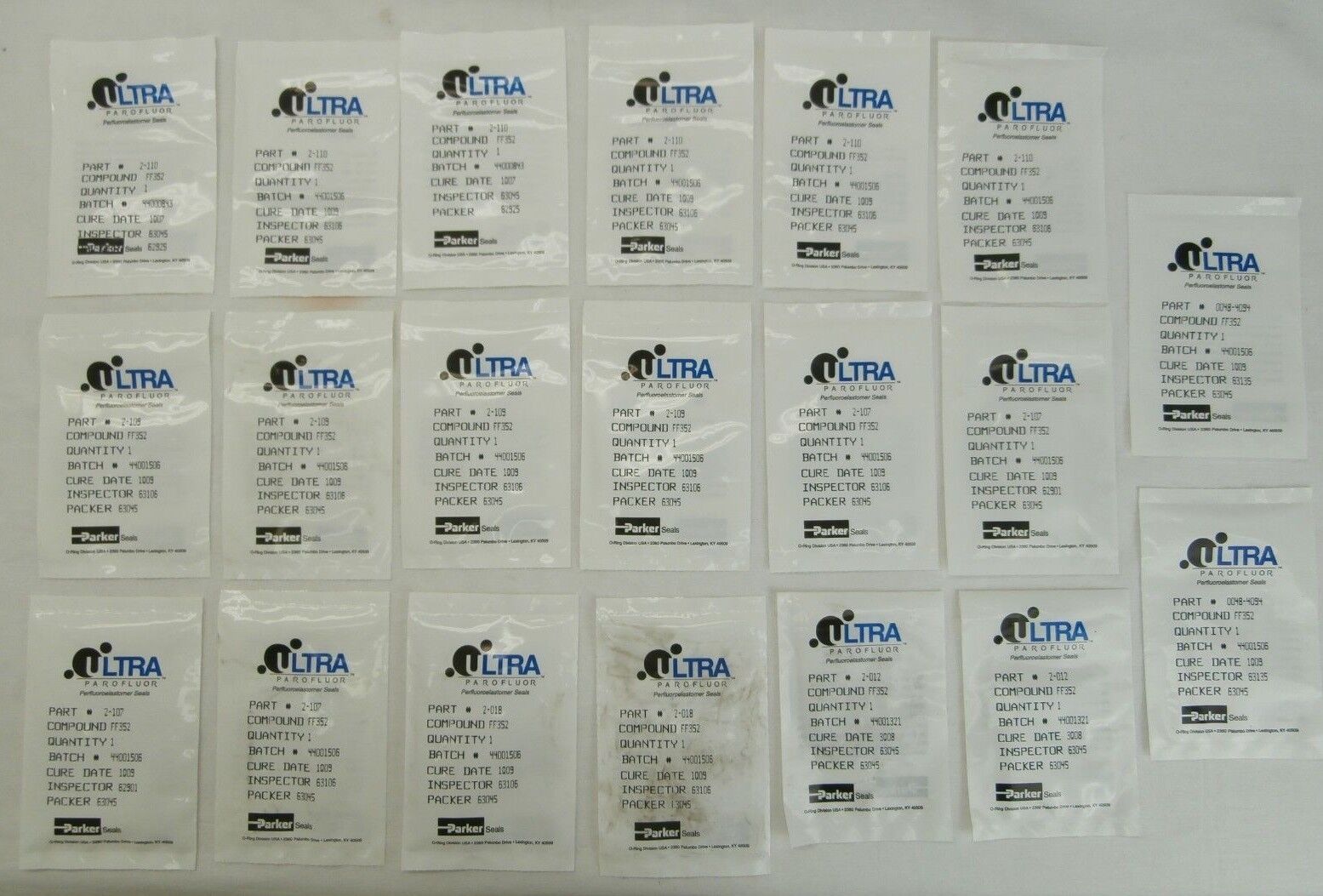 Parker Seals FF352 Small O-Rings UHP Ultra Parofluor Seal Reseller Lot of 20 New