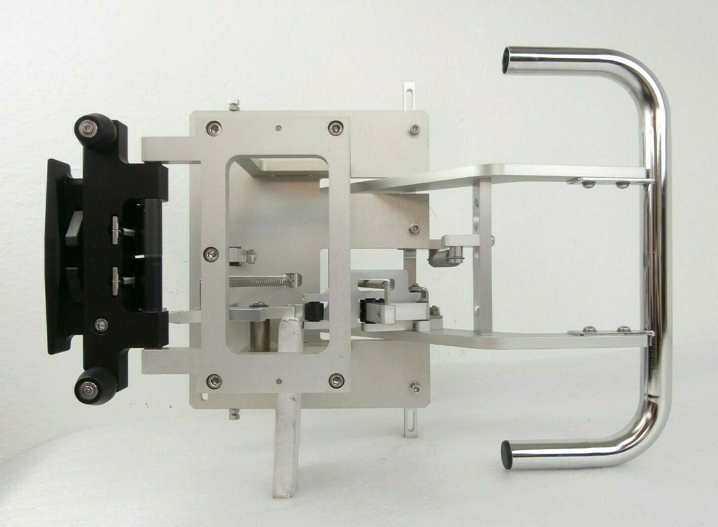 IDC PG.DK.A.005.01 Docking System Side to Side Working Surplus