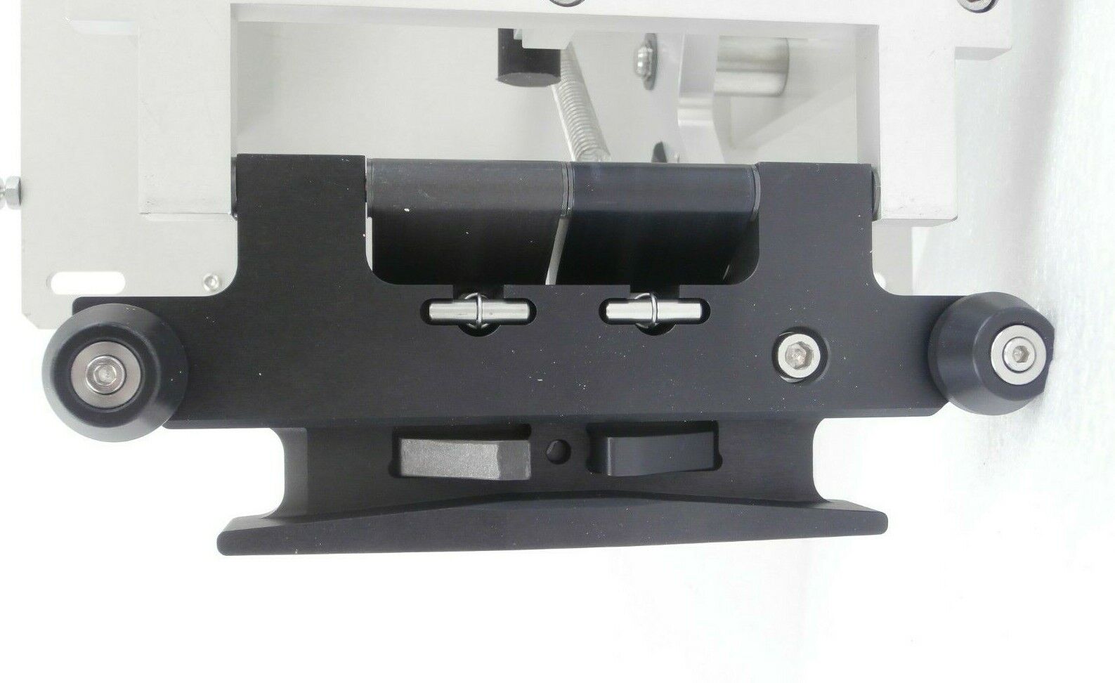 IDC PG.DK.A.005.01 Docking System Side to Side Working Surplus