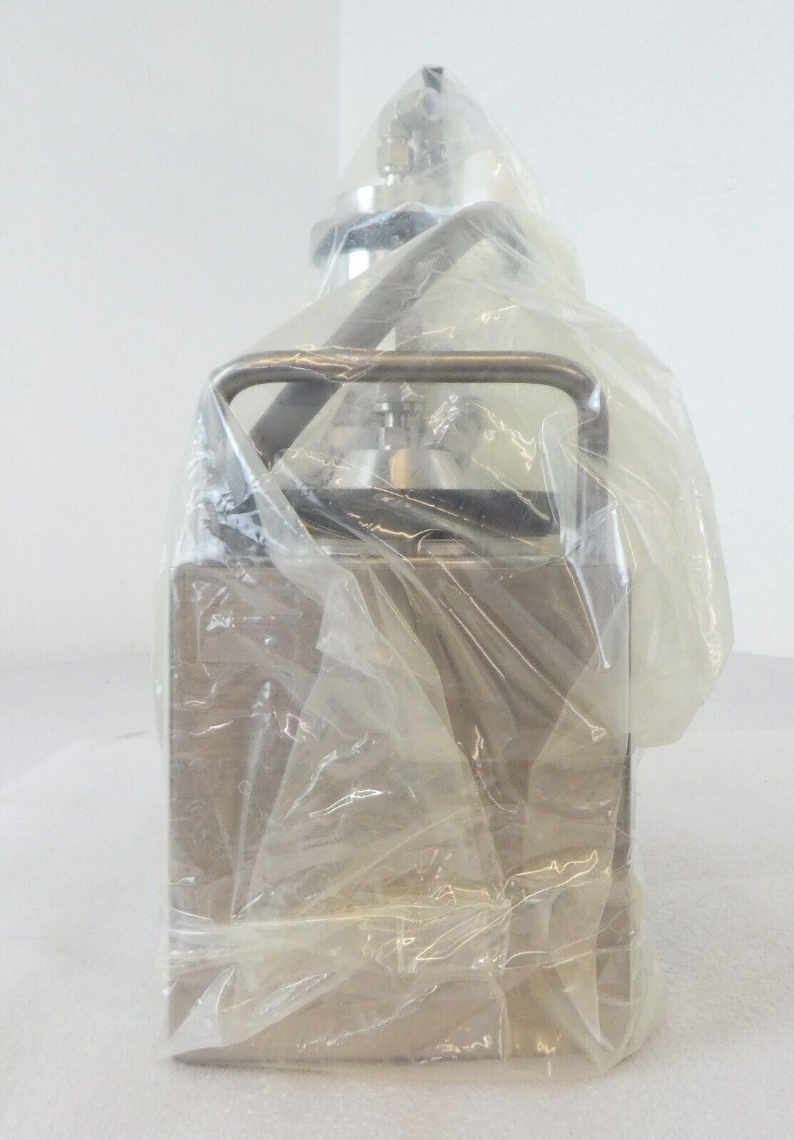 Millipore W2501Ph01 Photo Resist Pump 250 Copper CU Exposed OEM Refurbished