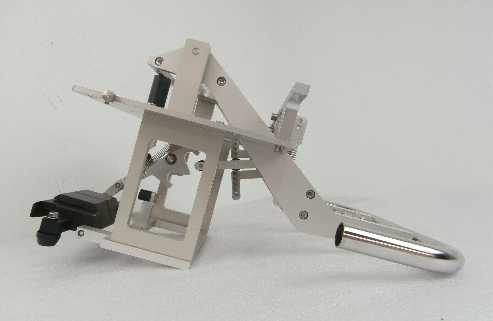 IDC PG.DK.A.005.01 Docking System Side to Side Working Surplus