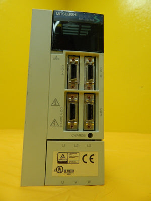 Mitsubishi MR-J2S-40A AC Servo Amplifier MELSERVO Drive Used Working