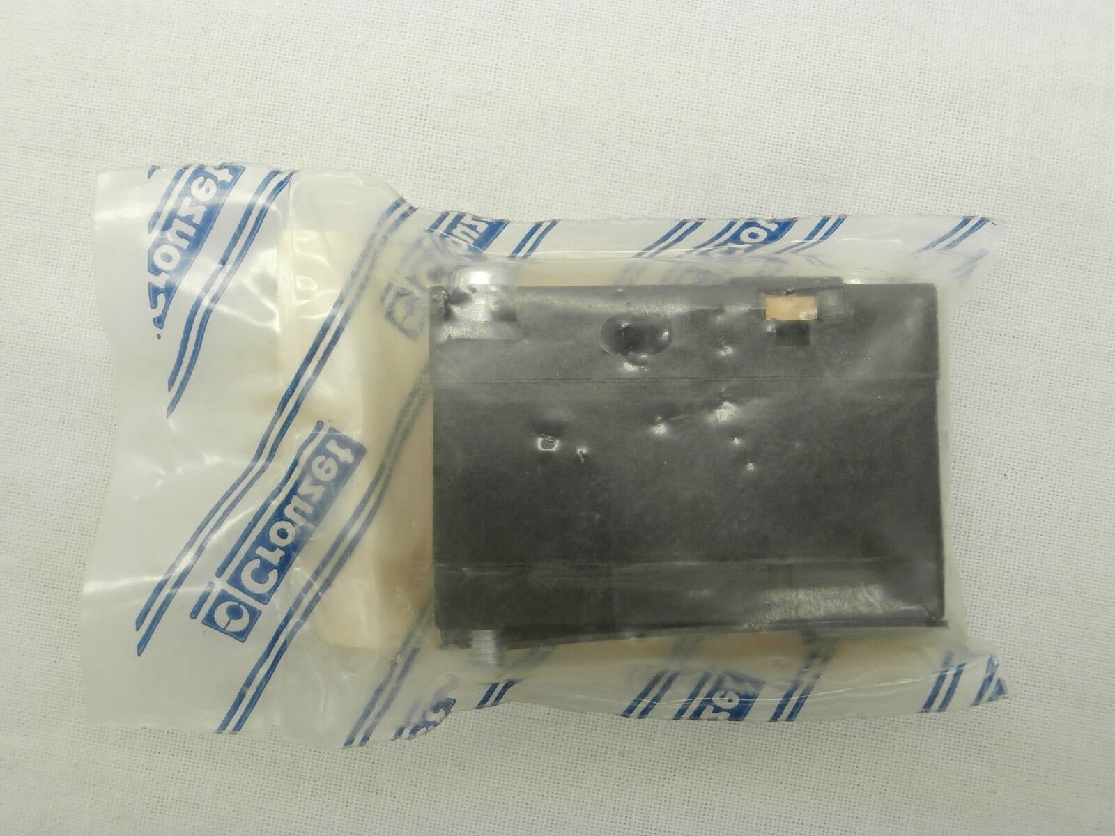 Crouzet Pneumatic Components Lot of 14 722-851 81519 722-873 722-889 723-006 New