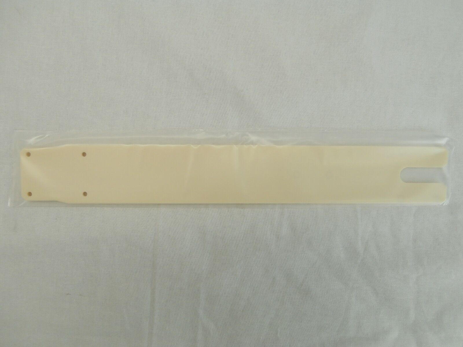 Ulvac Technologies VM0386-045-02B Pick Up End Effector 200mm Ceraus ZX-1000 New