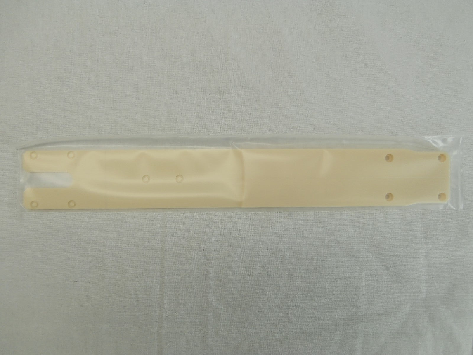 Ulvac Technologies VM0386-045-02B Pick Up End Effector 200mm Ceraus ZX-1000 New