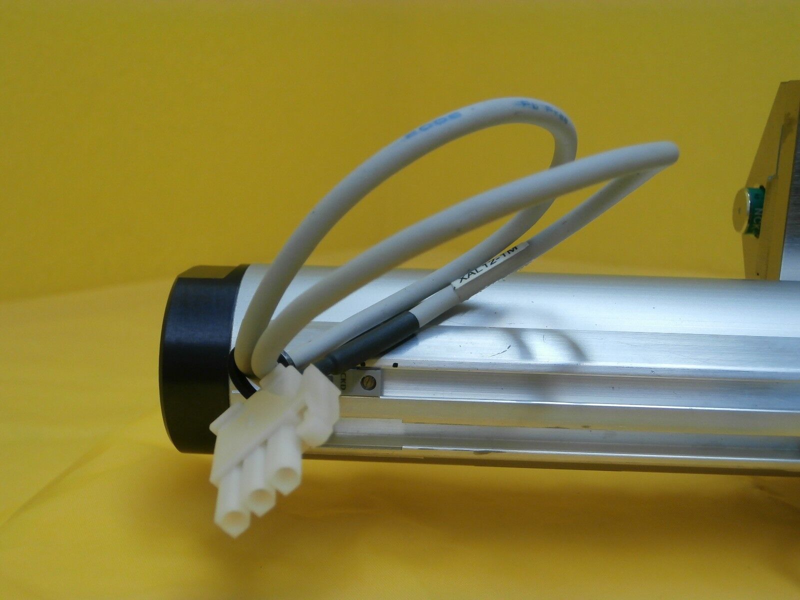 CKD EHS-3000S-B-265-95-LF-NL540481 Brush Cylinder Assembly 3/6 Used Working