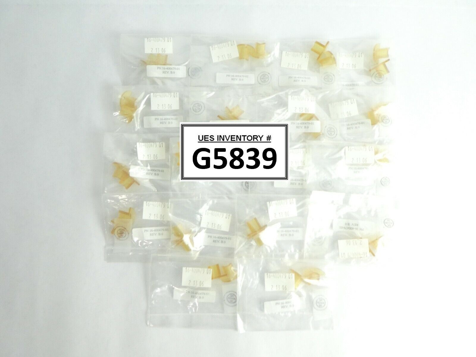 ASM 16-400479-01 Gasline Retainer Insulator Reseller Lot of 18 New Surplus