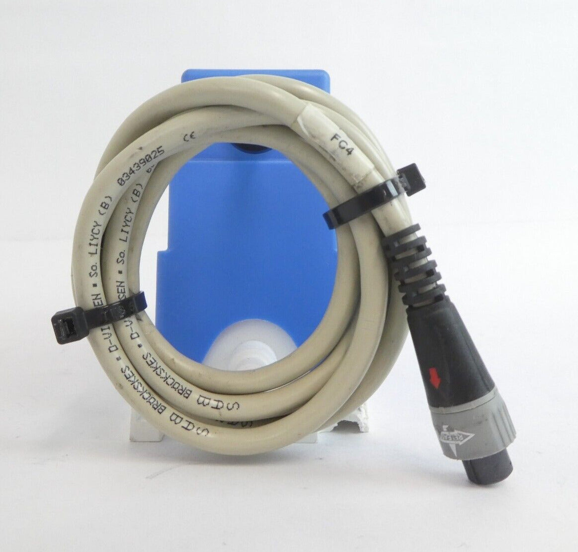 Entegris 6500-T6-F03-H04-M-P2-U1 Integrated Flow Controller Broken Tab Working