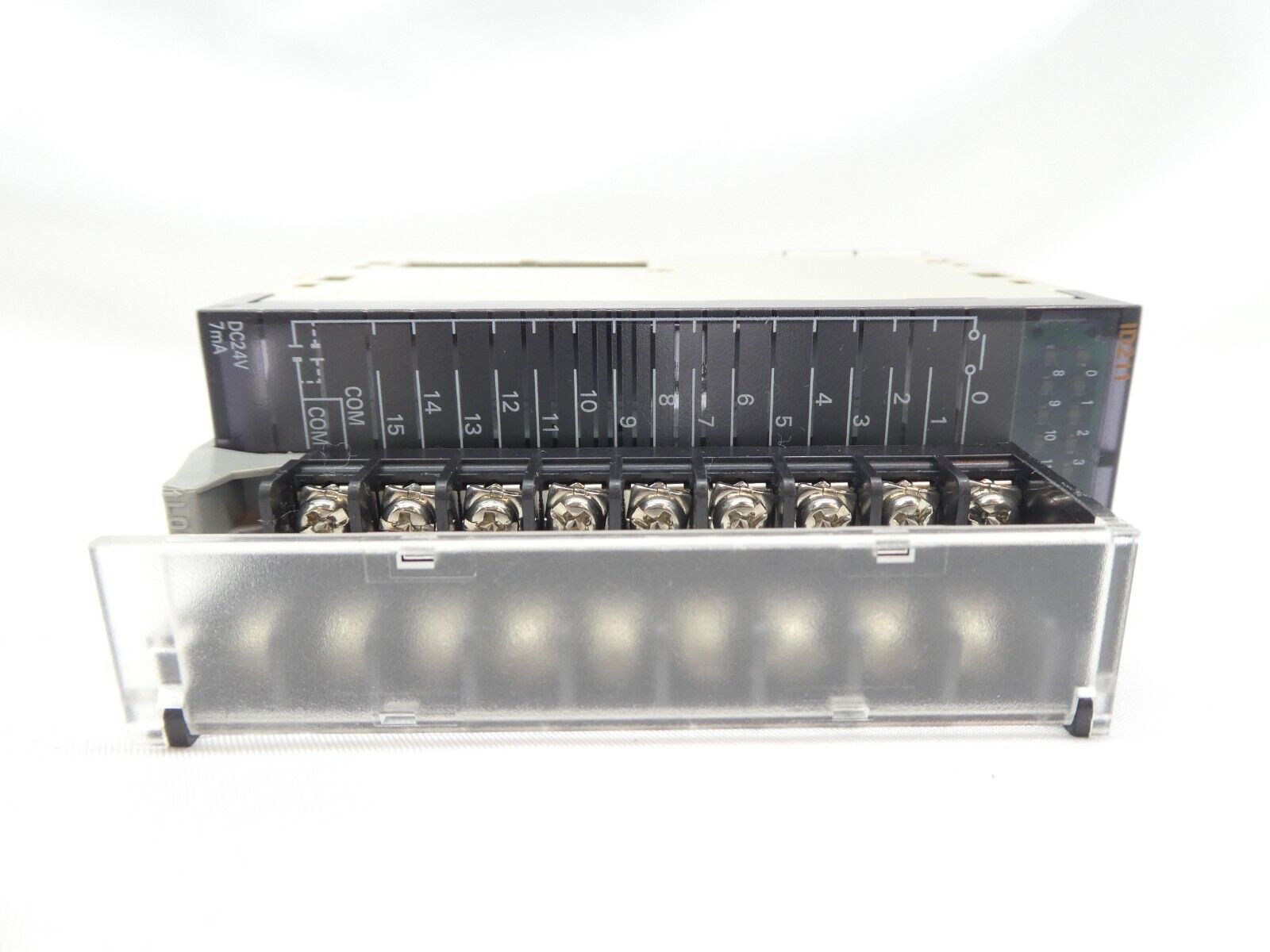 Omron SYSMAC Programmable Logic Controller PLC CJ2M-CPU33 CJ1W-PD025 CJ1W-ID211