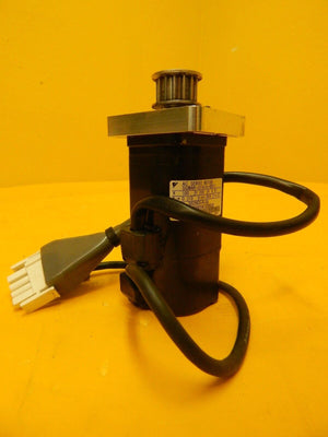 Oriental Motor SGMAH-01A1A-AD11 AC Servo Motor Used Working