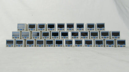 SMC ZSE30-01-25-M kPa Pressure Switch Reseller Lot of 32 Working Surplus