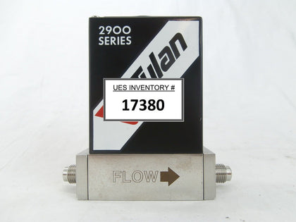 Tylan General FC-2902M Mass Flow Controller MFC 2900 Series 500 SCCM Cl2 Used
