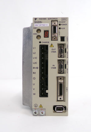 Yaskawa Electric SGDS-04A72AY582-E Servo Drive SERVOPACK Lot of 2 Working