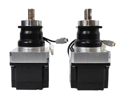 Yaskawa Electric SGMPH-08AAA41 AC Servo Motor Gearhead Lot of 2 Working