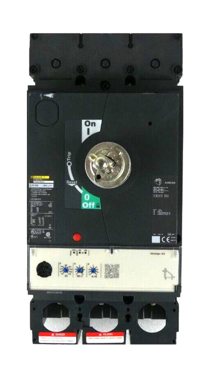 Schneider Electric LRF36400U31X 3-Pole Circuit Breaker PowerPact LR400 Working
