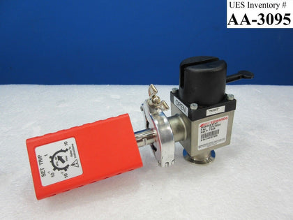 Edwards C31315000 Isolation Valve with D02182000 Pirani Gauge Used Working