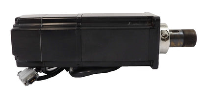 Yaskawa Electric SGMAH-04A1F4C AC Servo Motor Working
