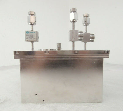 AMAT Applied Materials 0240-32230 SACVD Ampule Body Only 5K P5000 Spare