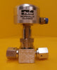 Parker Veriflo 44900005-PE High Purity Bellows Valve 4V1-P4K-11AC-SSV-PE Used