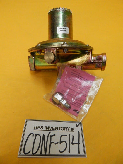 GOK 01211-05 Nitrogen Pressure Regulator Inficon 8060-0018 New Surplus