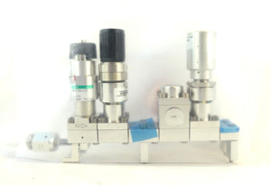 AMAT Applied Materials 0260-11833 Gas Panel Valve Assembly 408280R22-RV-GPB New