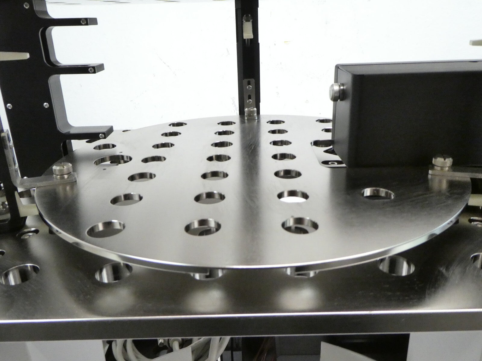 KLA-Tencor 0597627-004 300mm Wafer Inspection Stage WSTG-KT089-1 Wafer ...