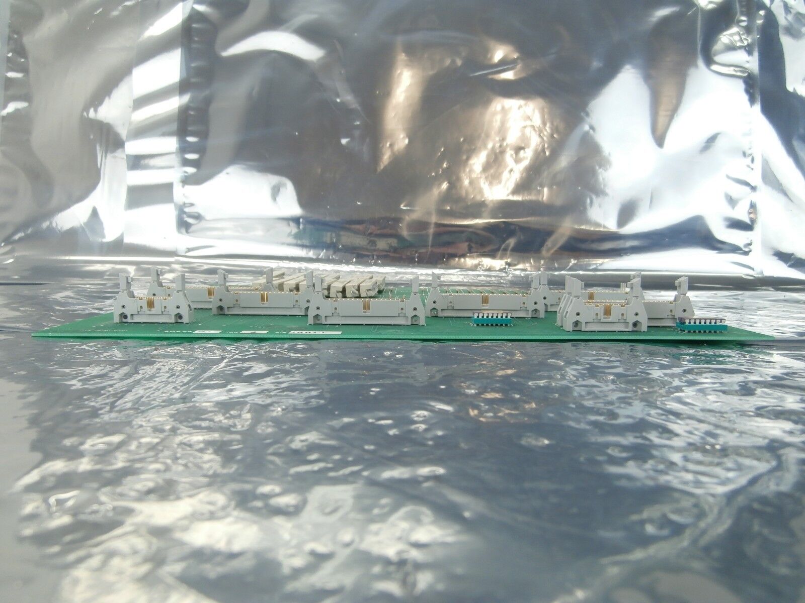 Motorola 5057301 LE Tester Board PCB Used Working