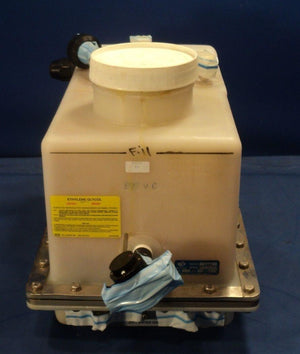 Noah Precision 2005 Tank Bath Fluid Temperature Controller SVG Discolored Used