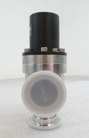 MDC Vacuum Products KAV-150-P-10-AMAT Pneumatic Angle Valve 3870-02890 Working