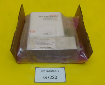 Brooks Instruments 0550EB14H5DA Mass Flow Controller MFC 0550E 10 SLM H2 New
