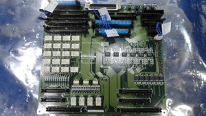 TEL Tokyo Electron 3D81-000004-V2 PCB Board TYB622-1/GAS2 T-3044SS Used