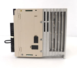 Yaskawa Electric SGD7S-2R8A20AY0814A Servo Drive Sigma-7 SERVOPACK Working