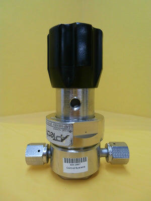 APTech AP1006SV 2PW FV4 FV4 Manual Regulator Valve Used Working