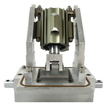 AMAT Applied Materials 0010-70029 CVD Chamber Slit Valve P5000 Dented Working