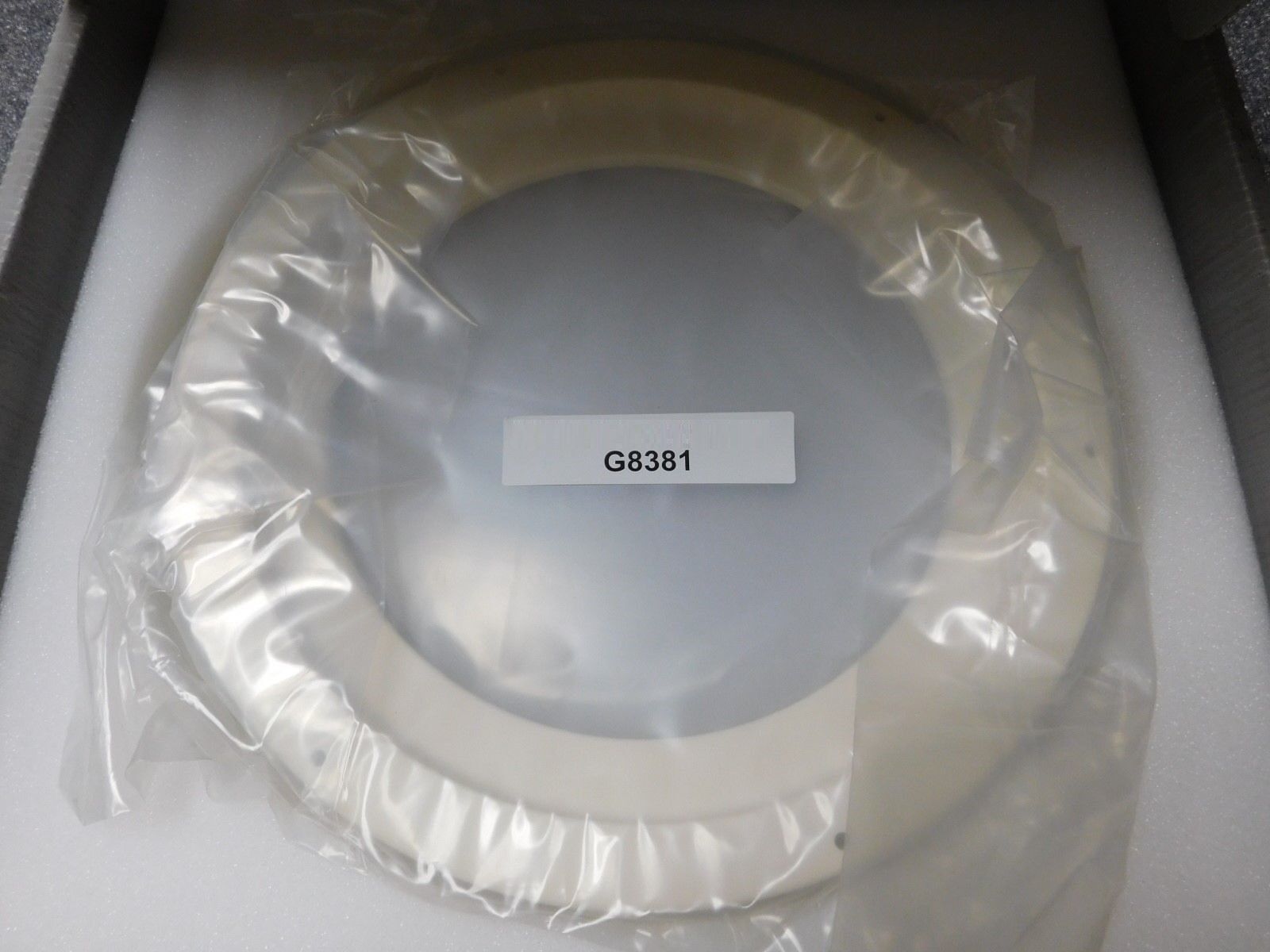AMAT Applied Materials 0200-36544 Isolator, Lid Flange, TI-XZ 200MM New